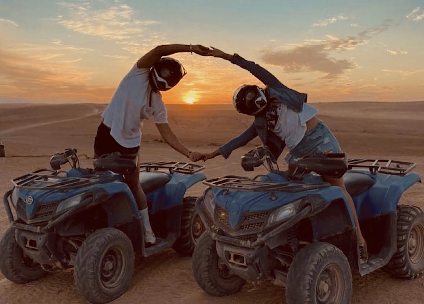 Quad dans le Désert d’Agafay – paysage du désert en quad